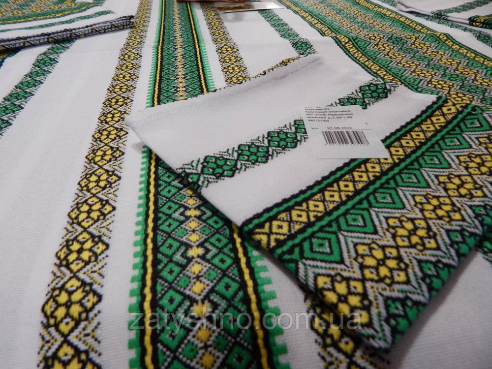 Зелена скатертина вишита з серветками Київ - фото 3