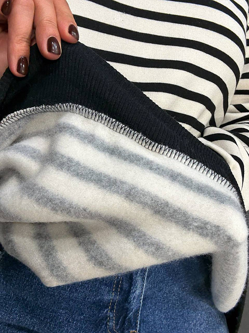 Світшот жіночий ENJOY 81966 утеплений у смужку з вишивкою серце чорний, чорний, M Київ - фото 2