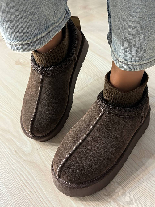 Уггі жіночі Hengji 90-7 з носком і вишивкою натуральна замша коричневі, 37, 24 см Київ - фото 16