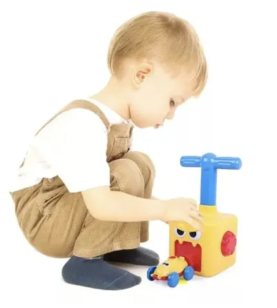 Аэромобиль машинка с шариком, Aerodynamics Reaction FORCE Principle Коломыя