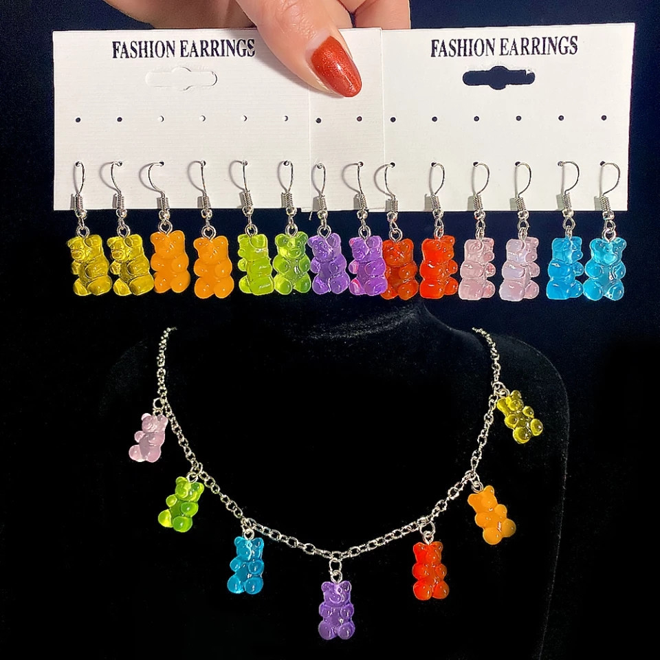 Бижутерия с мишками (набор) - в набор входит 7 пар сережек и ожерелье, материал смола Киев - изображение 1