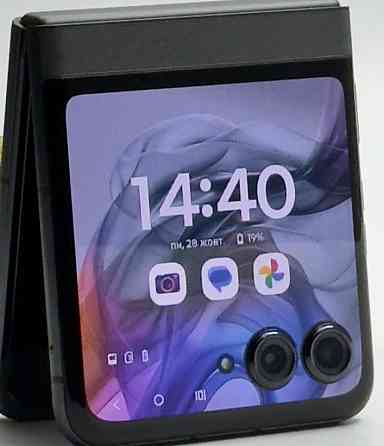 Смартфон Motorola Razr 2024 XT24553 8/256Gb. Киев