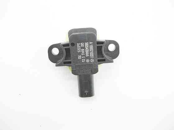 Mercedes-Benz  A1668210351 Датчик тиску дверей G-class W463 ML/GLE W166 GLE Coupe C292 CLA C117 GLA X156 A-class W176 B-class W242 B-class W246 V-clas Одесса