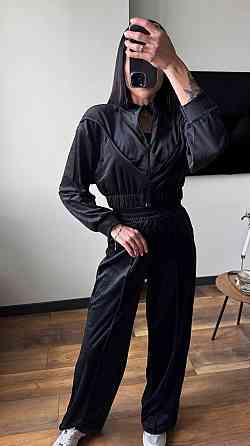 Женский плюшевый костюм тройка: кофта топ и штаны велюр Черный, 42/44 Одесса
