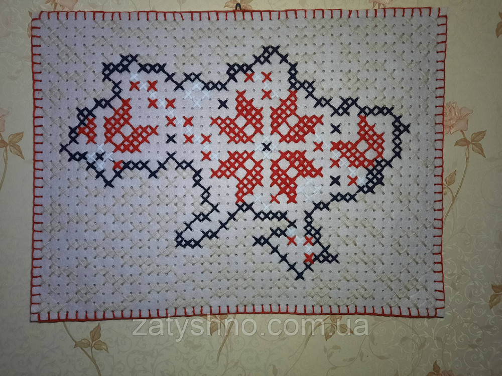 Вышитая картина на стену Карта Украины Киев - изображение 3