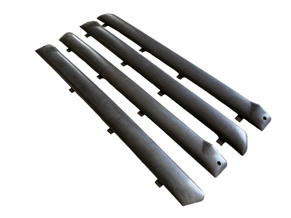 Накладка 2103-2107 (батоны пластик) (к-кт 4 шт) двери Мукачево - изображение 1