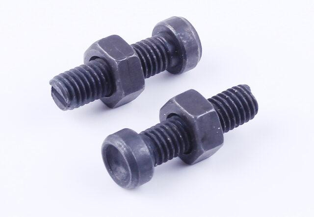 Винты регулировки клапанов + гайки, к-т на 2 клапана - 180N Мукачево - изображение 1