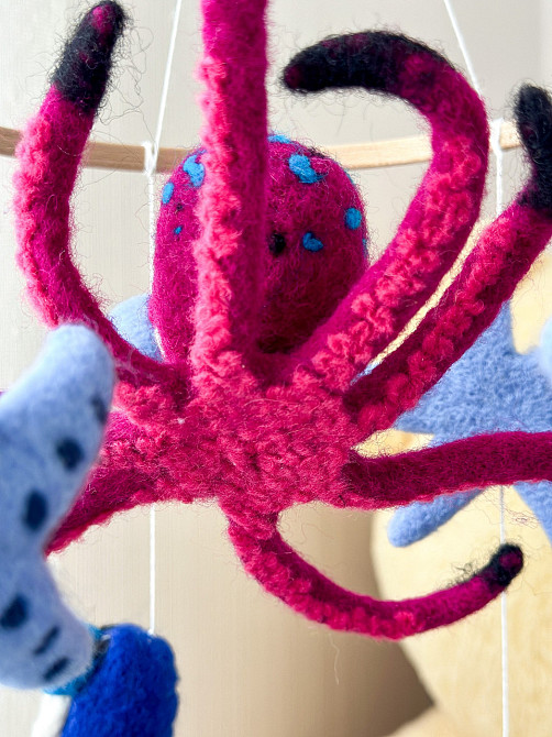 Дитячий мобіль на ліжечко для немовлят ручної роботи WooolyWool «Підводний світ» Київ - фото 5