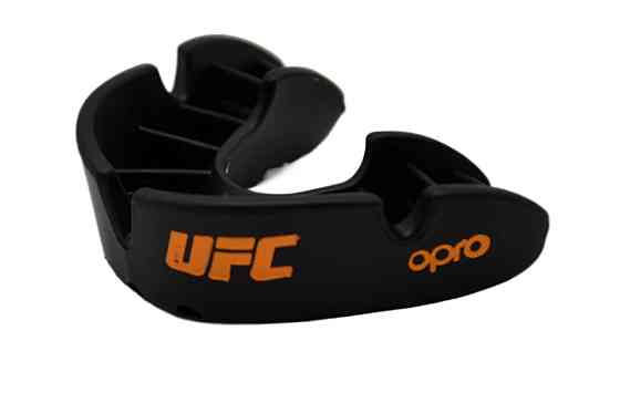 Капа OPRO Bronze UFC дитяча (вік до 10) Black (ufc.102513001) Луцк