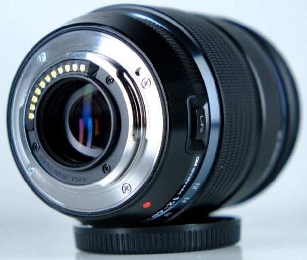 Объектив Olympus 12-40mm. 1:2.8 PRO Харьков - изображение 2