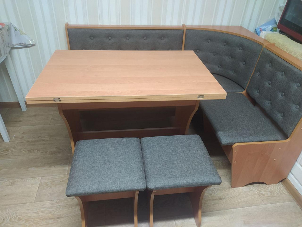 Кухонний куток , комплект з кутка, стола та двох табуреток Сімейний 114х154 см Вільха Львів - фото 9
