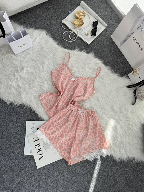 Женская базовая повседневная домашняя шелковая пижама с кружевом Розовый, 42/44 Одесса - изображение 3