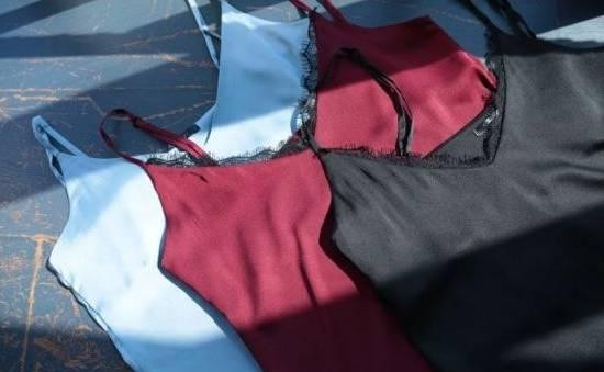 Базова майка жіноча з мереживом атлас Червоний S Харків - фото 3