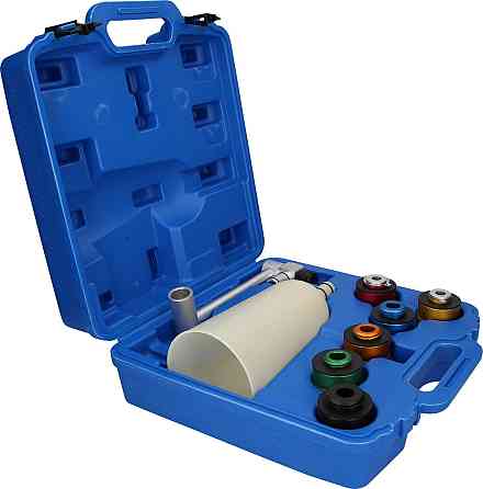 Набір адаптерів з маслозаливною воронкою, алюмінієвий тип, 2 л ROCKFORCE RF-908G2B Одесса