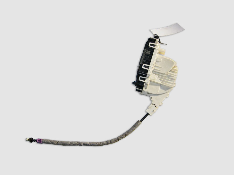 Mercedes-Benz  A2047301435 Замок задніх правих дверей E-Class W212 C-Class W204 GLK X204 CLS C218 Одесса - изображение 2