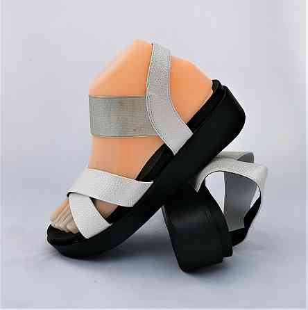 Жіночі Сандалії Босоніжки Білі Гумка Літня Взуття (розміри: 37,38) - 0-4 Дніпро