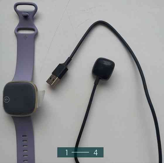 СМАРТ - Часы: FitBit Versa 3 Киев