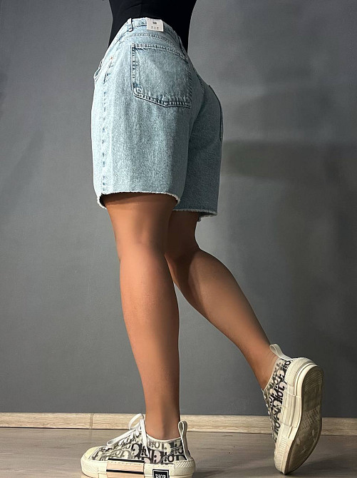 Шорты женские джинсовые It’s Basic 4015 средней длины с бахромой голубые, голубой, 42, 42, 87 см, 120 см Киев - изображение 2