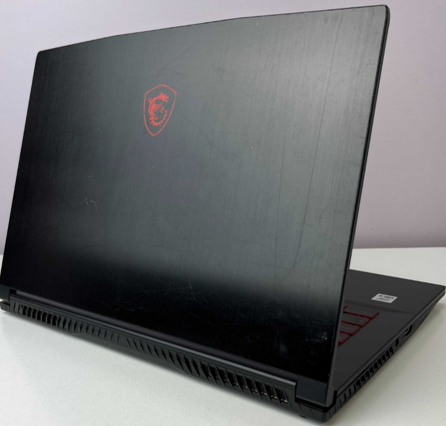 Ноутбук: MSI 15.6