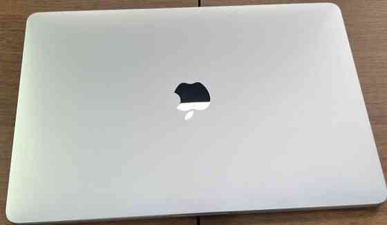 Ноутбук: MacBook Pro 13 (2018) 8/256Gb. A1989 Київ
