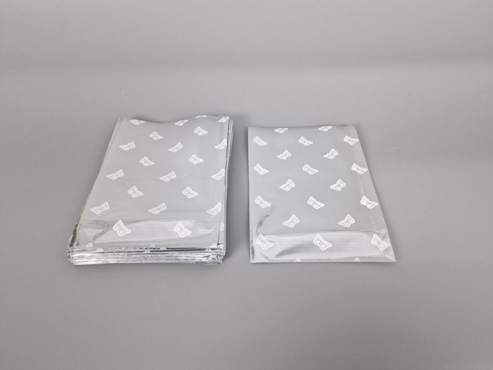 Пакет із малюнком для пакування подарунків (15*20) No413 (1) фольгований "Бантик" (100 шт.) Харків - фото 1