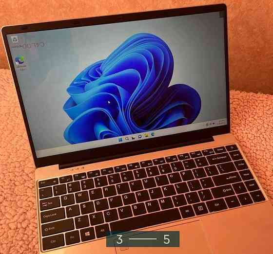 Новый быстрый Ноутбук: 4 ядра, 1024ГБ , SSD / 16 ГБ. Киев