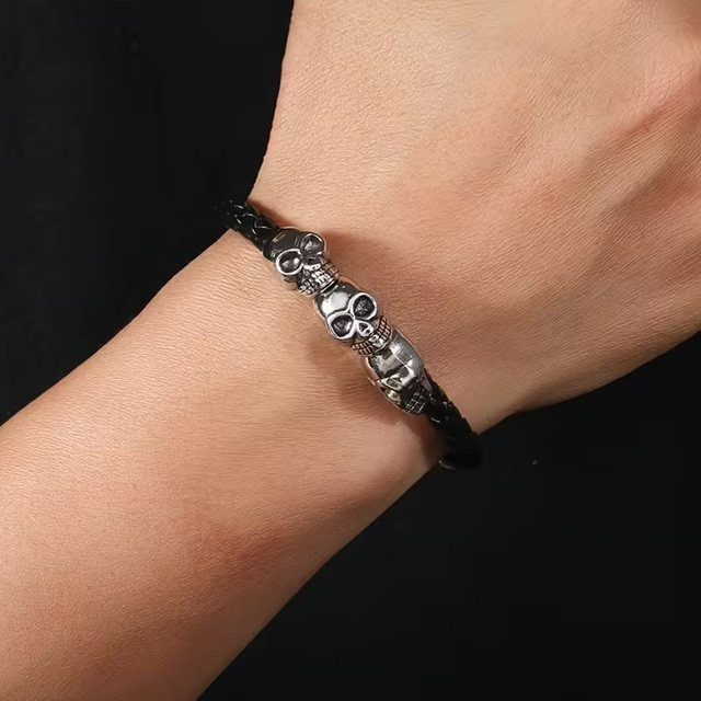 Готичний браслет із черепами Київ - фото 2