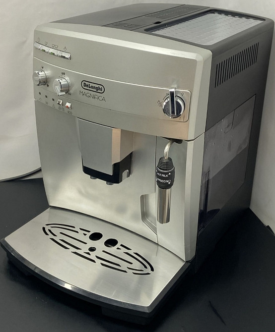 Кавомашина Delonghi Magnifica. Київ - фото 3