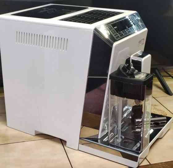 Кофеварка Delonghi Elatta TOP / Latte, Cappuccino / Ecam 45.366 Киев