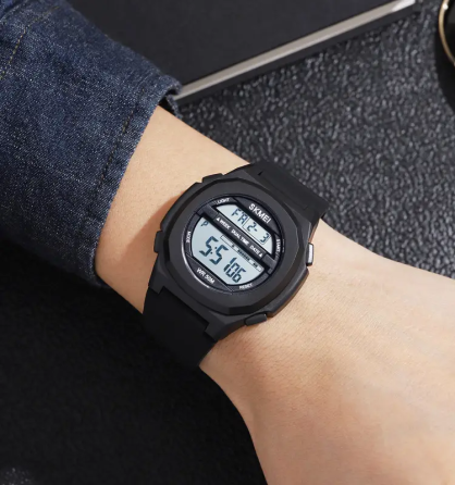 Годинник чоловічий спортивний Skmei 1821 (Чорний з білим циферблатом) Київ