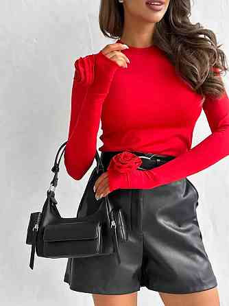 Жіночий романтичний лонгслів з витонченими трояндами на руках трикотаж масло Одеса