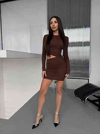 Жіноче романтичне вечірнє мініплаття з вирізом біфлекс Мокко, 46/48 Одеса