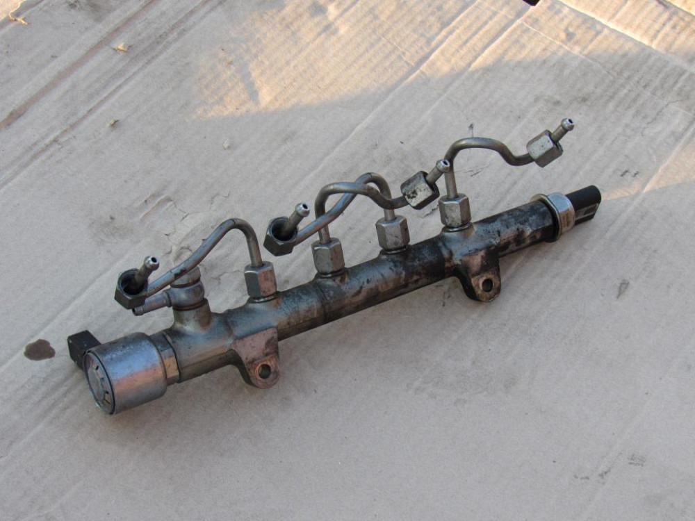 Паливна рейка (рампа форсунок) Mercedes Sprinter 2.1 cdi 2011-2014 (Euro 5) OM651 Ковель - фото 1