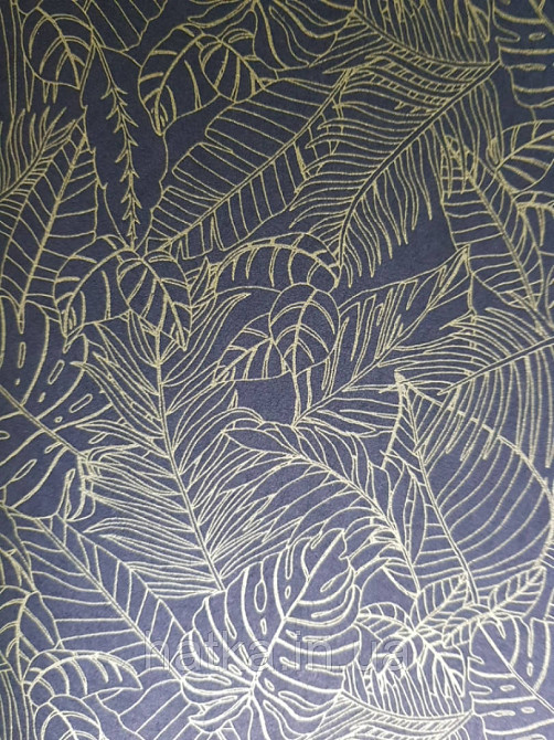 Обои флизелиновые Khroma LAV306 LA VIE EN ROSE черные ветки листья салатовые Київ - фото 1