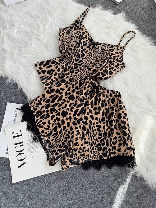 Женская базовая повседневная домашняя шелковая пижама с кружевом Бежевий, 42/44 Одесса - изображение 4