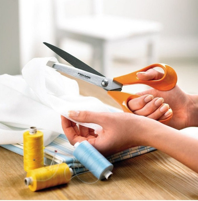 Ножницы для шитья 24 см Fiskars 