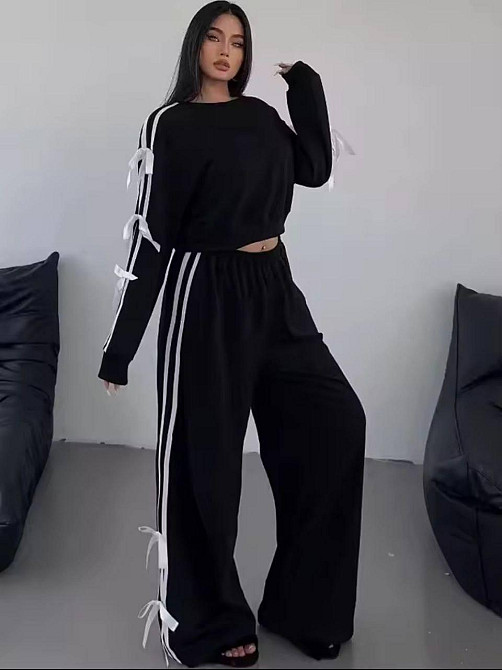 Женский утепленный оверсайз костюм двойка с лампасами и стильными бантиками трехнитка на флисе Одесса - изображение 5