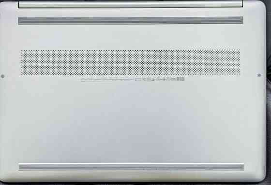 Ноутбук тонкий HP Pavilion 15 AMD Ryzen R3 3250U 16Gb. DDR4 128-1TB SSD. Київ