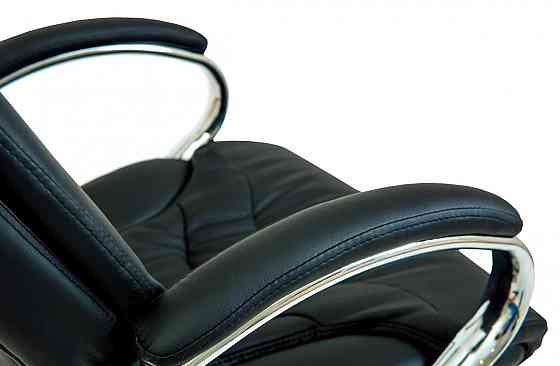 Офісне Крісло Керівника Richman Cagliari Хром М1 Tilt Чорний Київ