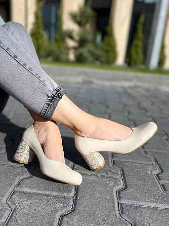 Nivelle Туфлі жіночі NIVELLE бежеві натуральна шкіра каблук 6 см 38р.39р. (1529/6030-6045) Коломия