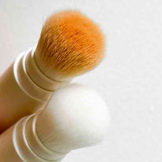 Солнцезащитная минеральная пудра натуральная бежевая SPF 50+ Perfect Protection Sun Mineral Brush Powder Warm Medium Tone Hillary 4 г Винница