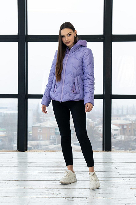 Жіноча стильна стьобана демісезонна коротка куртка.  44-54р Київ - фото 3