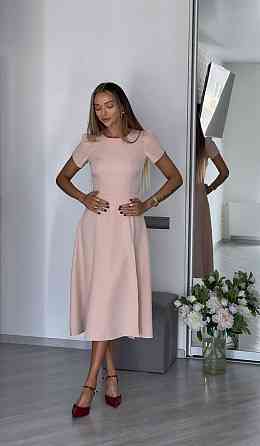 Жіноче стильне романтичне плаття з розрізом костюмне Бежевий, 44/46 Одеса