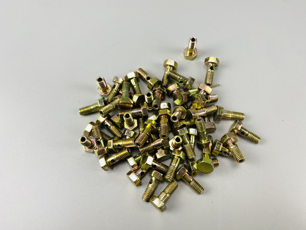 Болт-штуцер M 6 × 1 х 20 один отвір універсальний Мукачево - фото 10