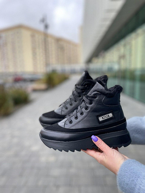 Без бренда Черевики жіночі VLADEKS чорні натуральна шкіра зима 40р.41р. (5185) 40 Коломыя - изображение 1