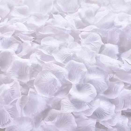 Пелюстки троянд на весілля штучні 100 штук 45 на 45 мм білий Київ