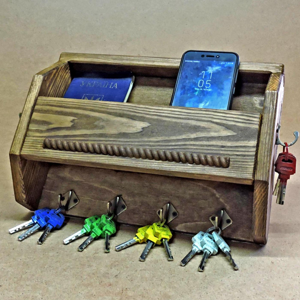 Ключница деревянная 