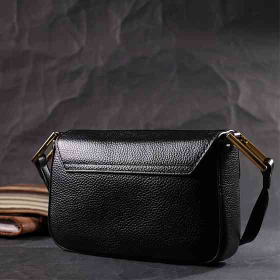 Сумка лаконічна з жорстким каркасом з натуральної шкіри Vintage 22391 Чорна Київ