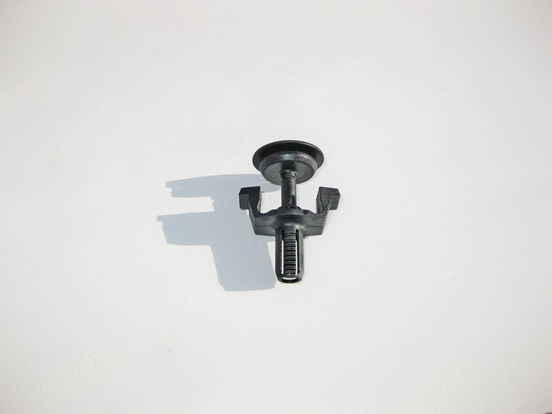 Mercedes-Benz  A0009912595 Нова кліпса кріплення радіатора E-Class W211 W212 W213 C-Class W204 W205 CLS C218 CL C216 Одесса - изображение 1