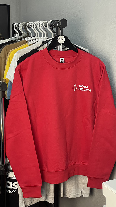 Свитшот тёплый с логотипом «Нова пошта» для сотрудников M, Красный Черновцы - изображение 1
